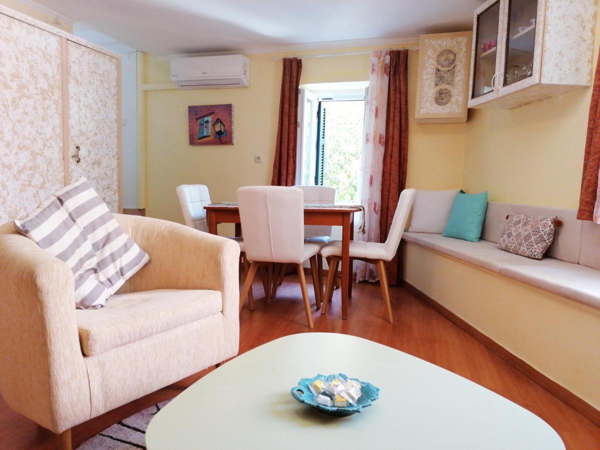 Venetian Well Cozy Apartment Corfu Old Town Buitenkant foto