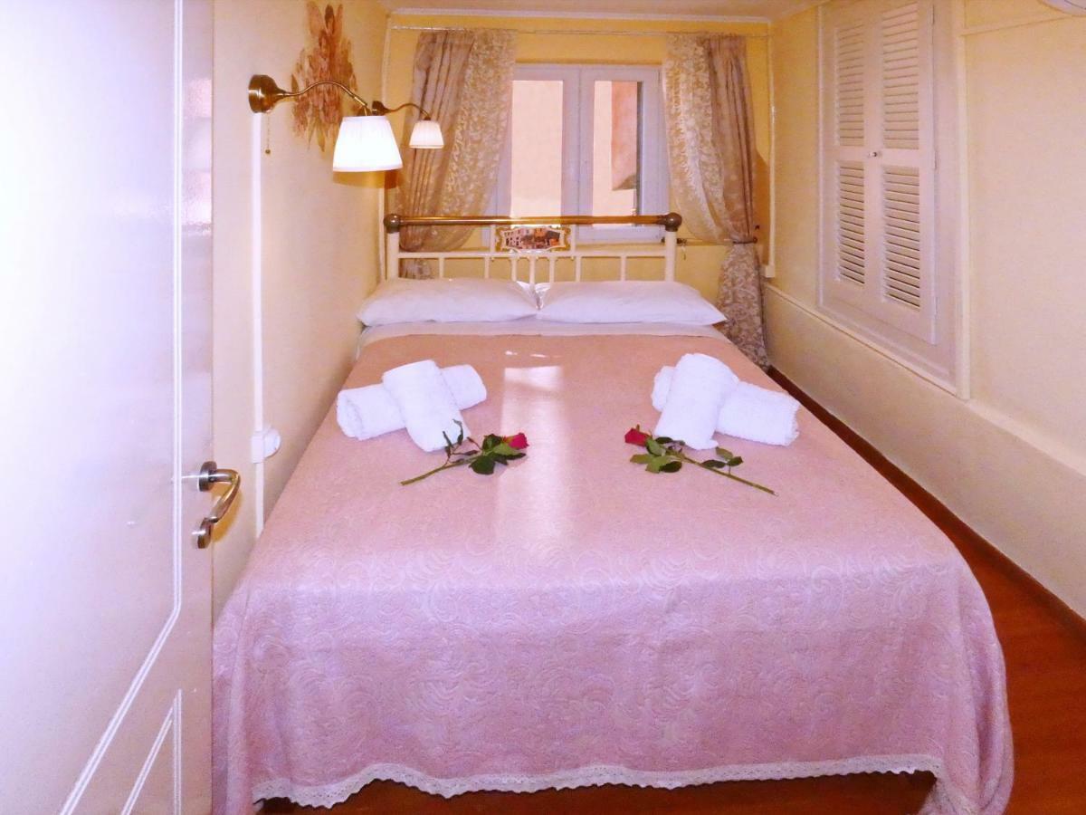 Venetian Well Cozy Apartment Corfu Old Town Buitenkant foto