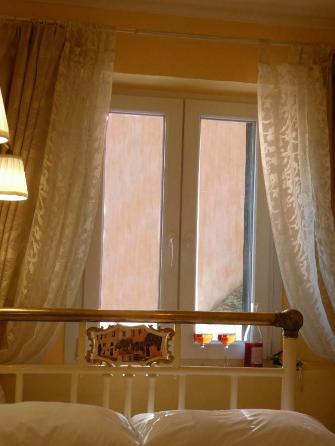 Venetian Well Cozy Apartment Corfu Old Town Buitenkant foto