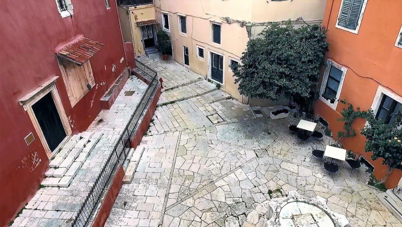 Venetian Well Cozy Apartment Corfu Old Town Buitenkant foto
