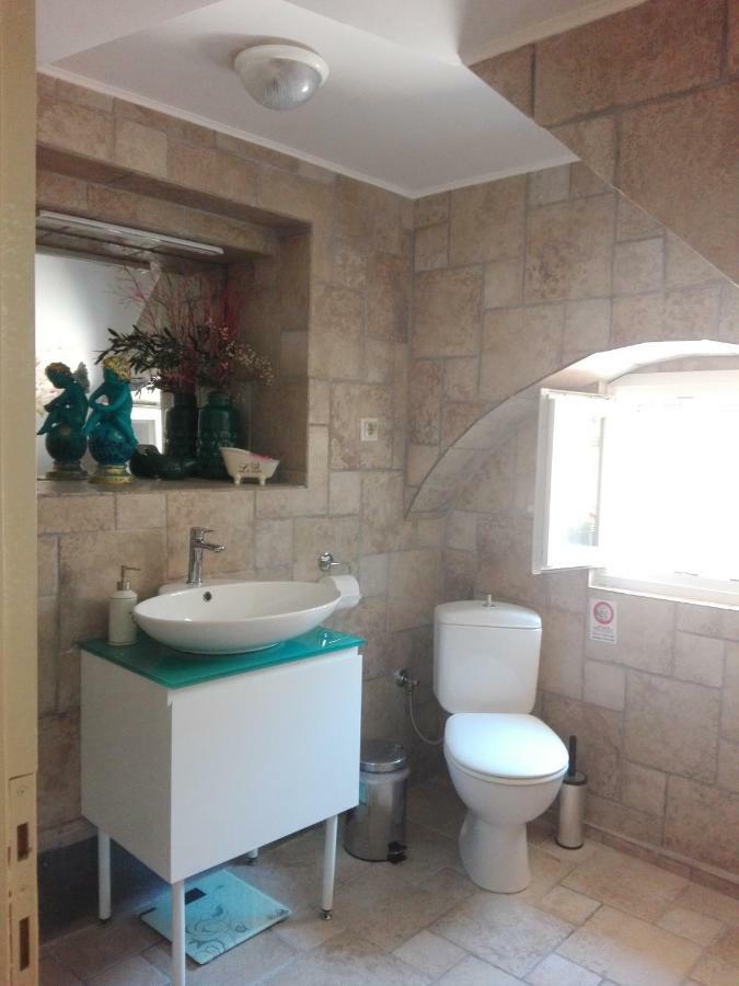 Venetian Well Cozy Apartment Corfu Old Town Buitenkant foto